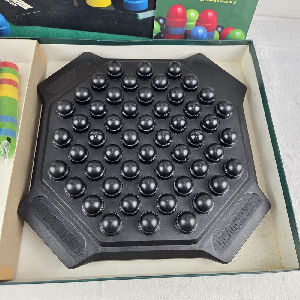 Vintage 1982 Domination Board Game Milton Bradley Complete Strategy Game - Picture 3 of 11
